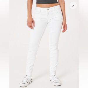 HOLLISTER - LOW-RISE SUPER SKINNY, WHITE, 26W/28L
